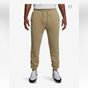 Nike Men's Beige Joggers